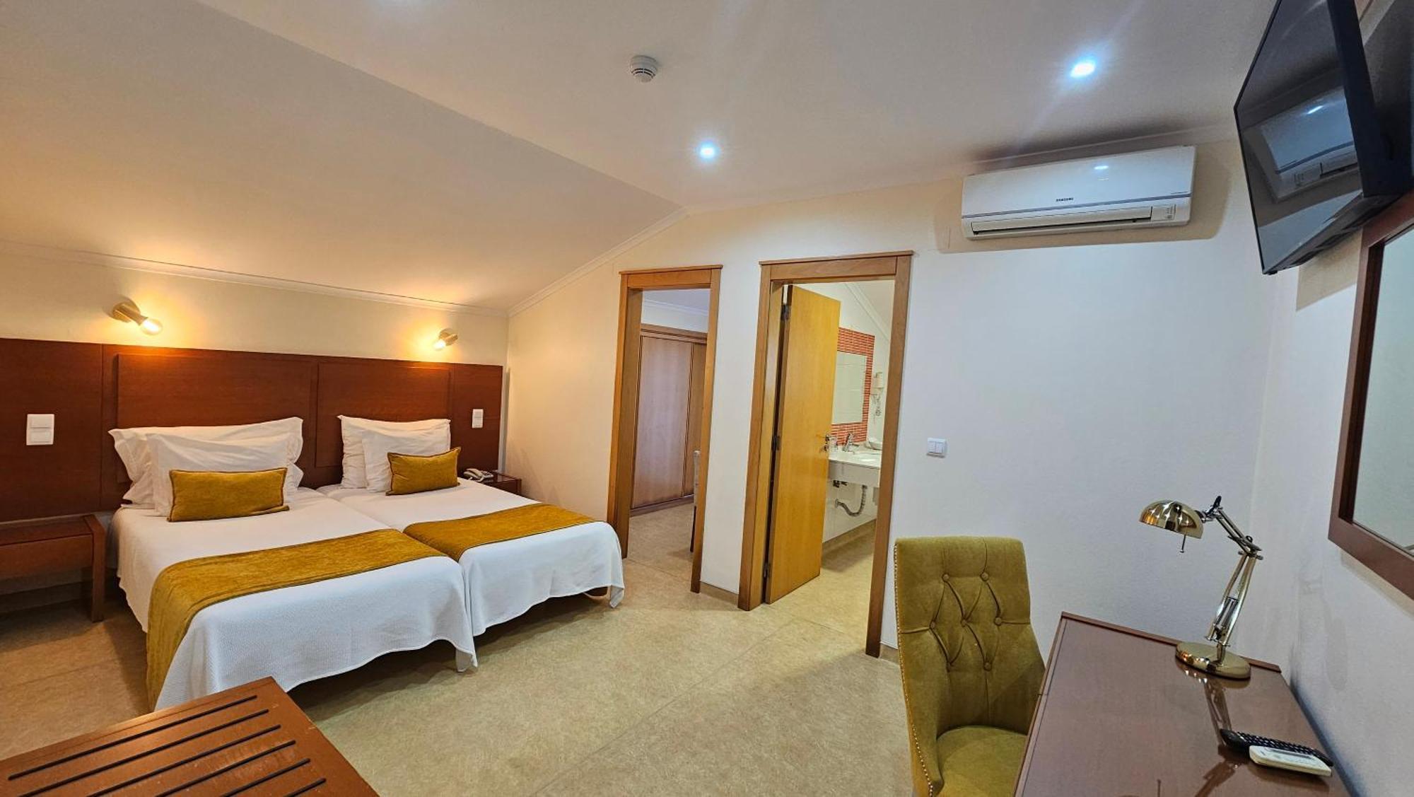 Hospedaria Recomecar Torres Vedras Ngoại thất bức ảnh